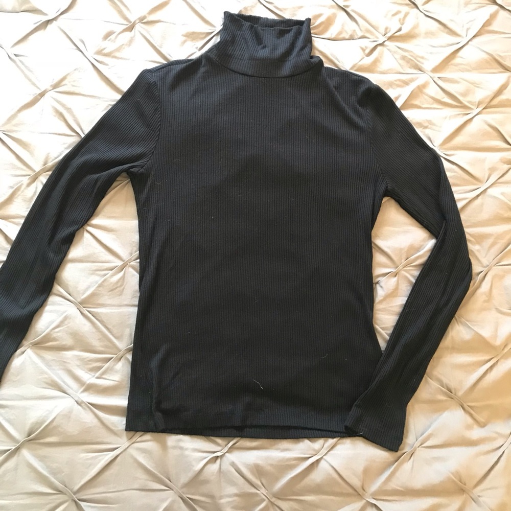 Forever 21 Black Stretchy Turtleneck